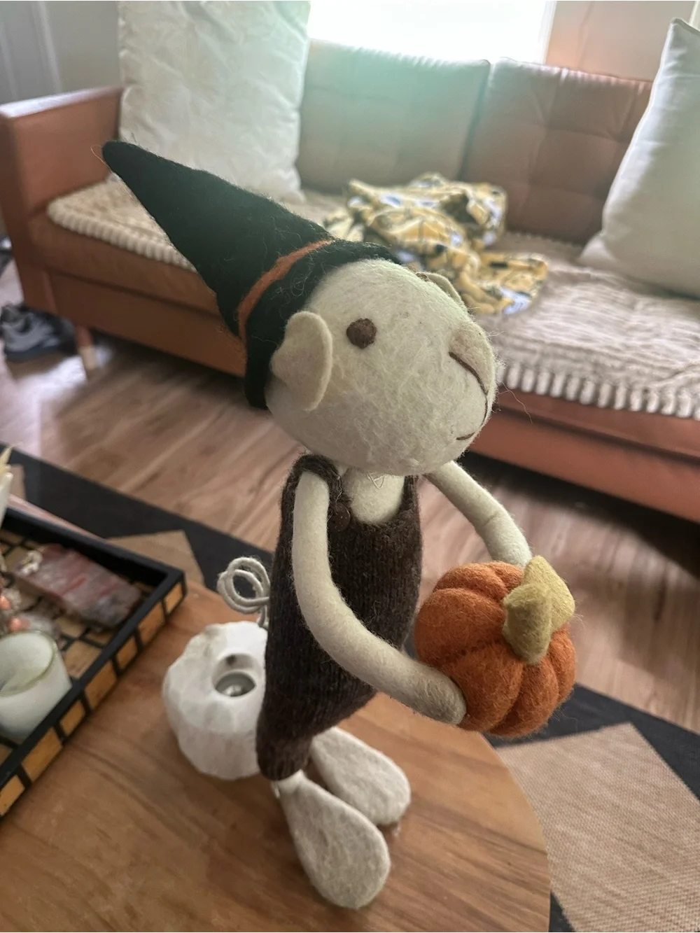 Handmade Gry&Sif wool harvest Witch Mouse pumpkin brown knit clothes NWT 2 feet